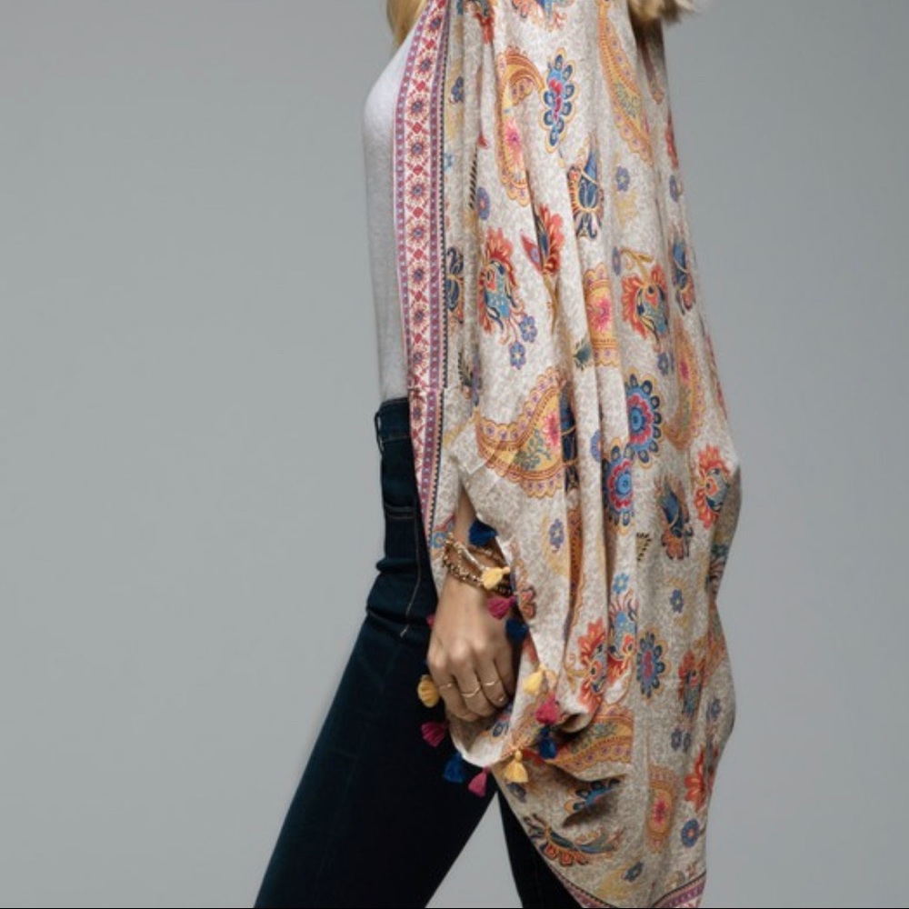 Paisley and Jacobean border Bohemian Kimono cotton - Picture 2 of 8